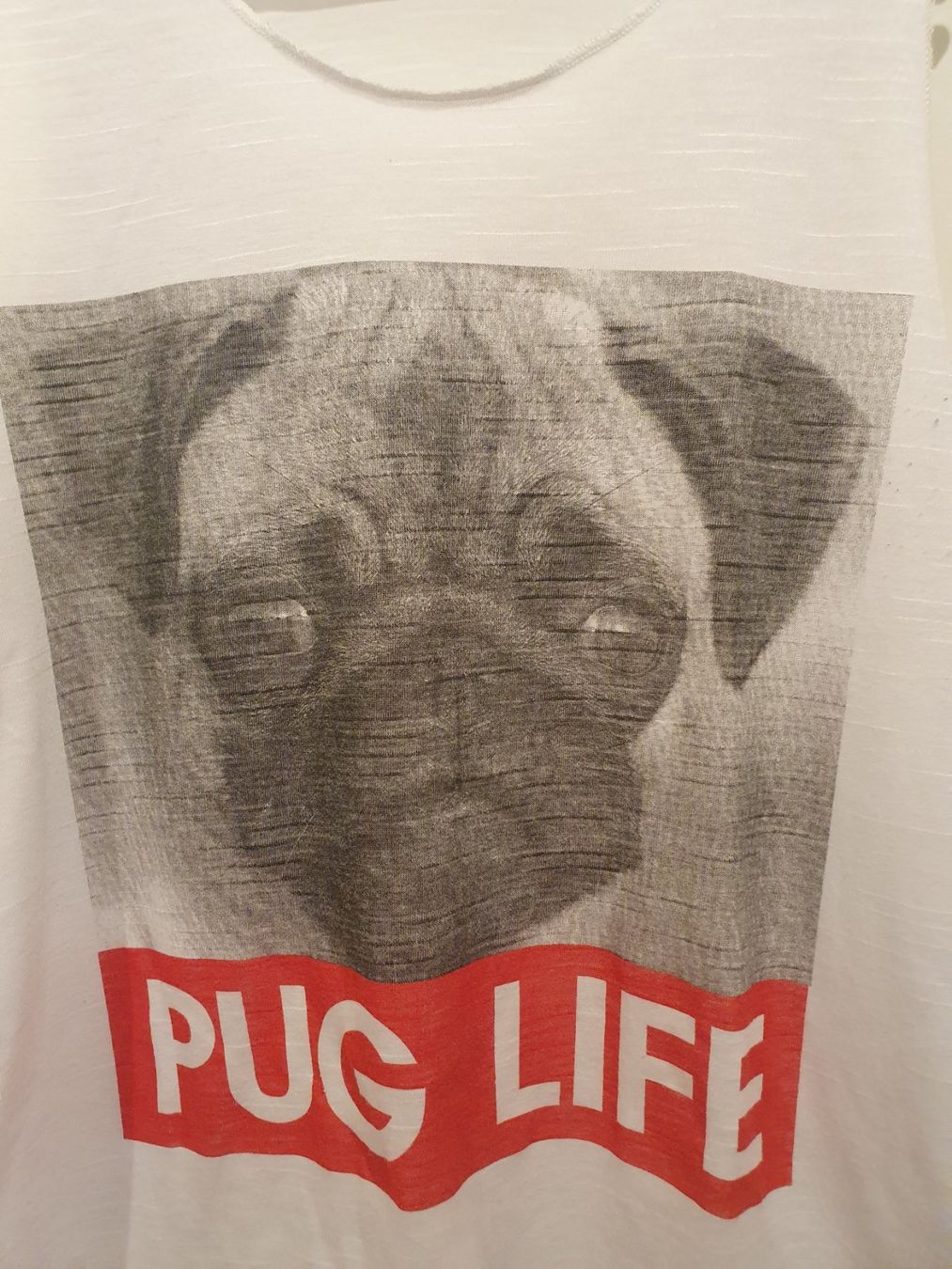 Top: Top weiss mit Mops "Pug life" Gr. S / M – Usato da Heinrichswil venduto da sabi2809 1
