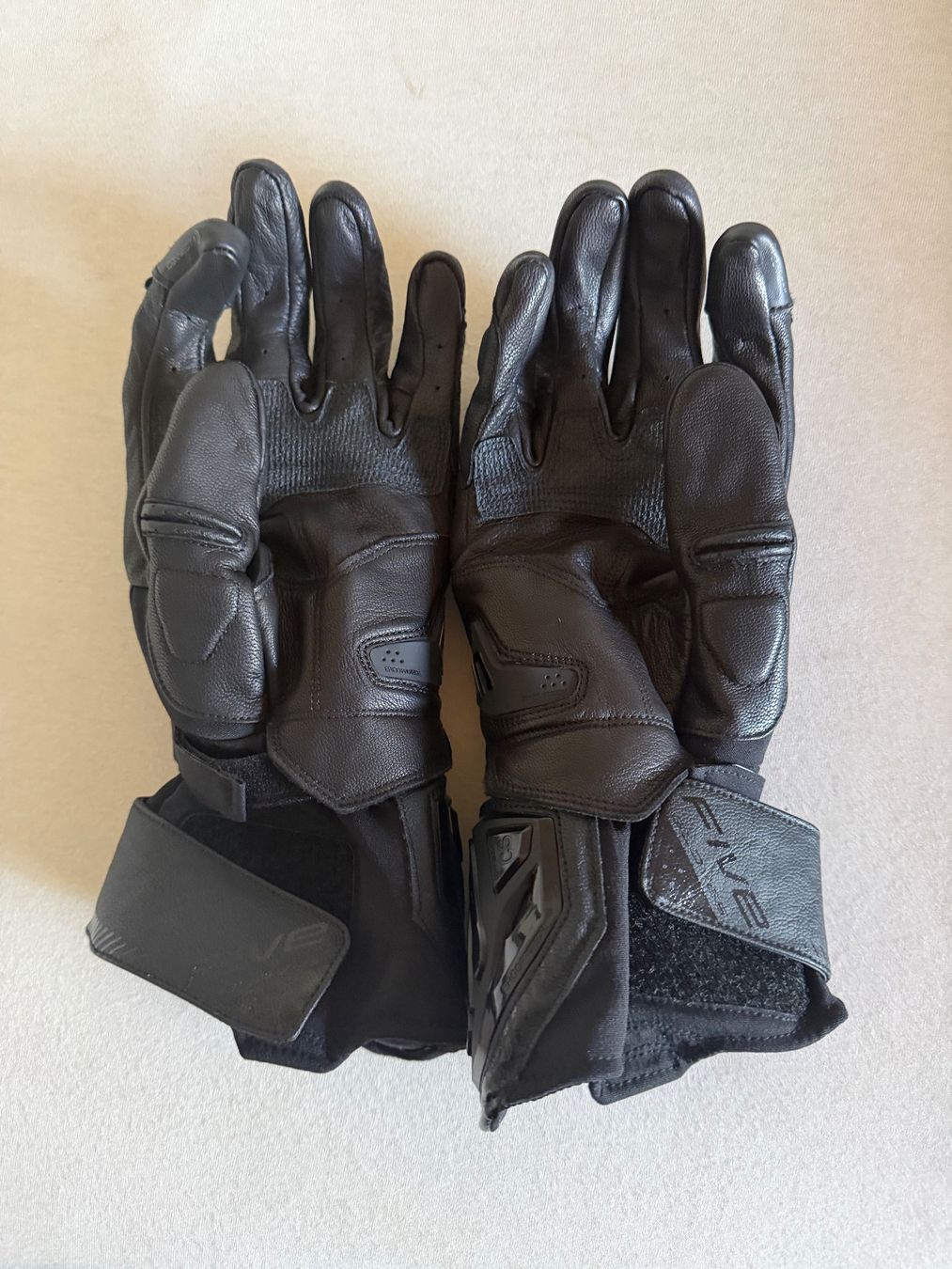 Sonstige Accessoires für Herren: RFX3 Evo Motorradhandschuh – Gebraucht aus Küssnacht am Rigi von kuma479 1