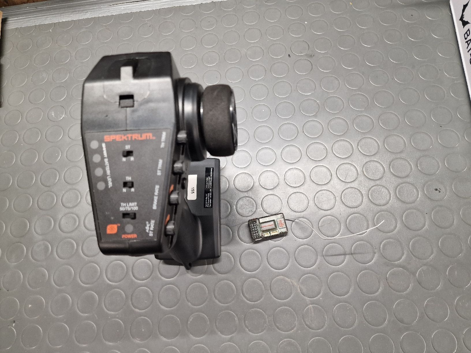 Spektrum Modellismo RC: Spektum DX3 + SR6100AT avc – Usato da Le Locle venduto da mau_6rsg