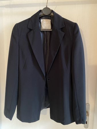 Toller schwarzer Blazer „Fransa“
