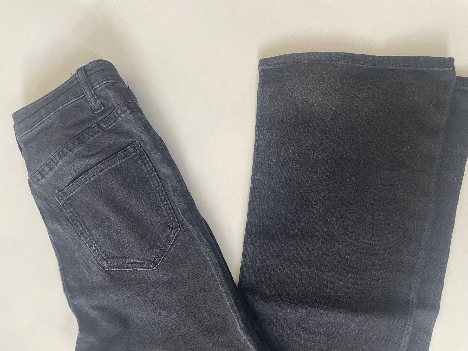 H&M Jeans: Jeans H&M Black Ab 1.- – D'occasion à Minusio par Pink222 7