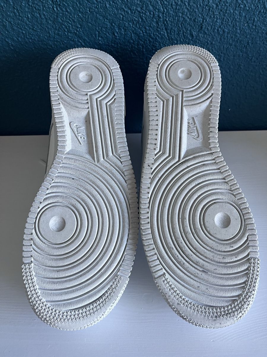 Nike Scarpe da donna: Nike air force one gr 40 – Usato da Luzern venduto da Mangolina 2