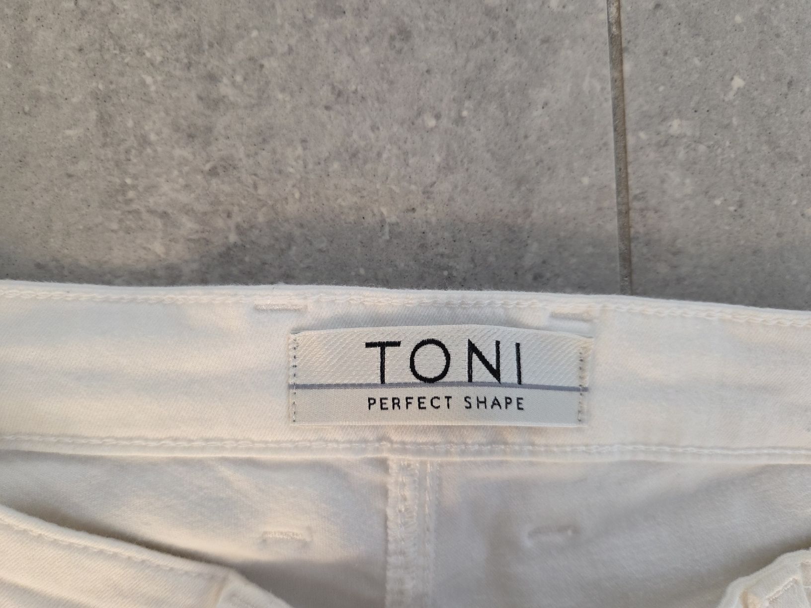 Hosen: schöne Hose, Toni – Neu (gemäss Beschreibung) aus Wiesendangen von Sinhuk 3