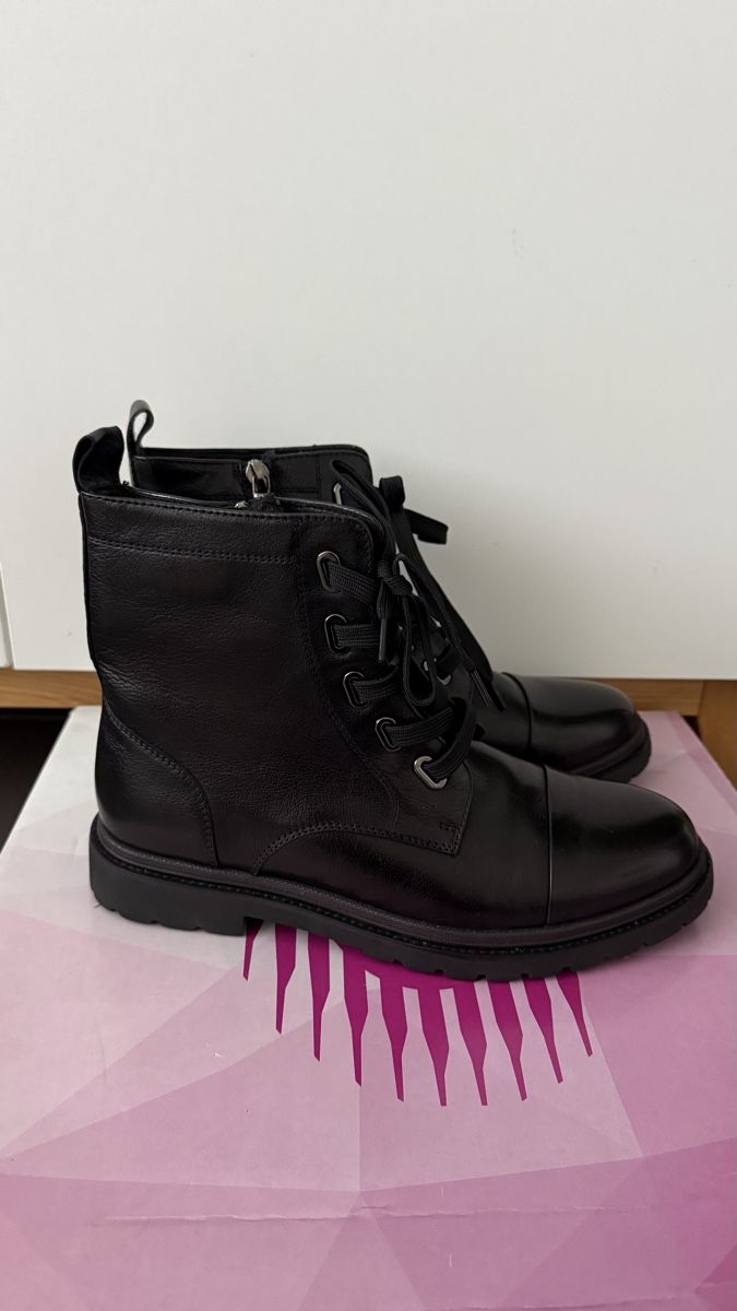 Scarpe da donna: Leder Herbst-Winter Schuhe Gr. 38 – Nuovo (secondo la descrizione) da Urdorf venduto da liska55