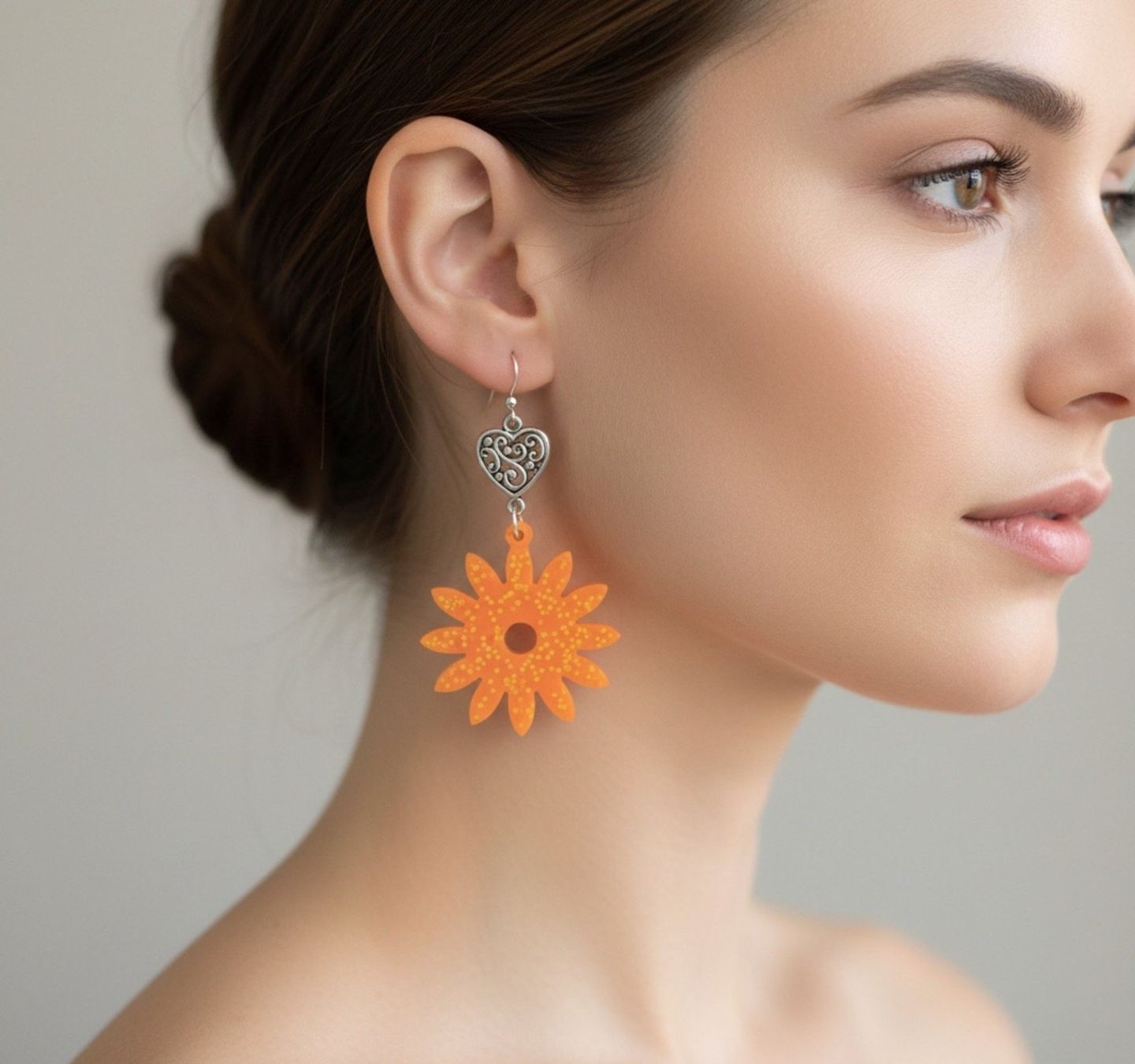 Orecchini pendenti & Orecchini a lobo: Boucle d’oreille – Nuovo e nell'imballaggio originale da Genève venduto da mir_qfr5