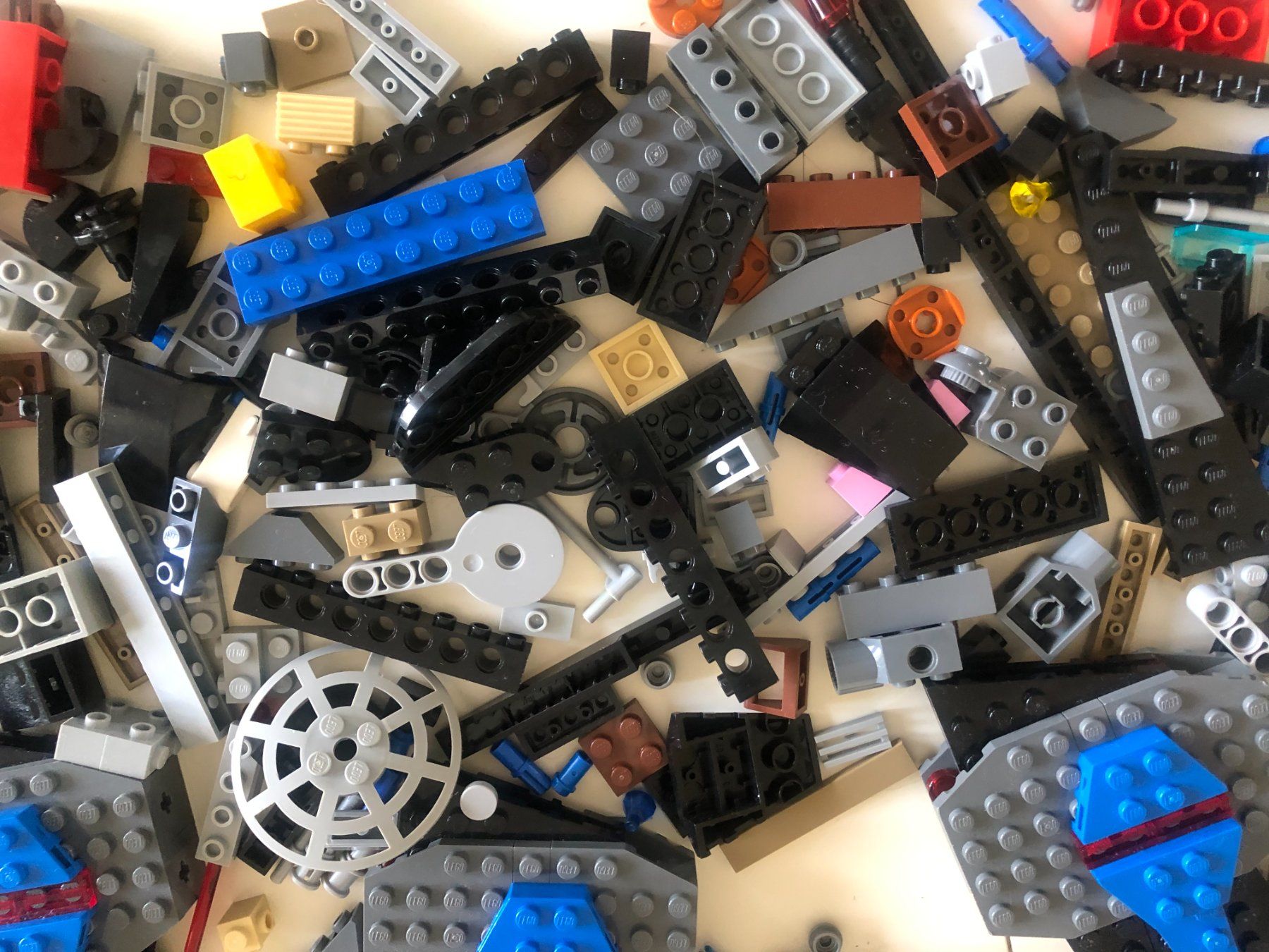 Lego Jeux de construction: Star Wars l 75185 Einzelteile – D'occasion à Bassersdorf par sammelfloh 5
