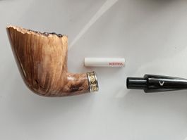 Rustikale Pfeife mit Silberband