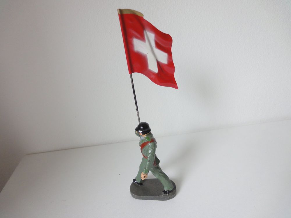 Elastolin - Statuetta giocattolo Porte drapeau de la Luftwaffe - 1930-1940 - Germania