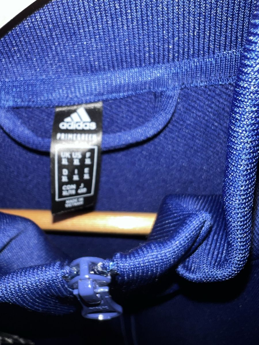 Jacken: Real Madrid Jacke Blau – Gebraucht aus Buchs ZH von dani_realmadrid 1