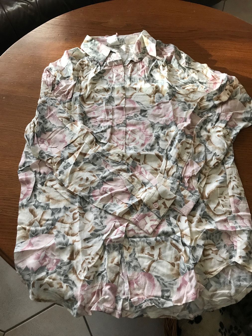 Blusen: Blouse dame – Gebraucht aus Montsevelier von ber_88db