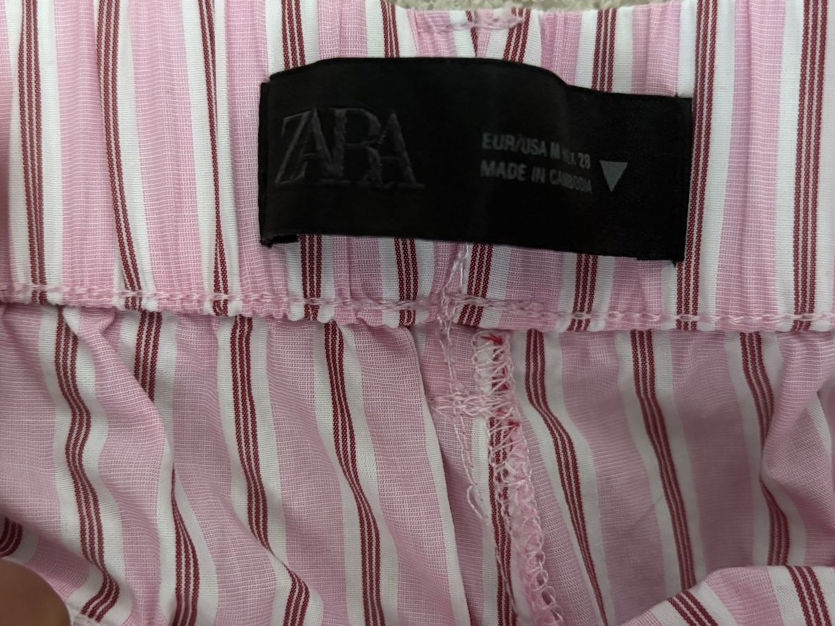 Zara Pantalons: Rosa Zara Hosen gestreift  – D'occasion à Hunzenschwil par ede_h8tt 2