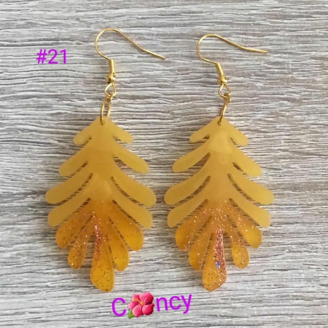 Orecchini pendenti & Orecchini a lobo: boucle d’oreille – Nuovo e nell'imballaggio originale da Genève venduto da mir_qfr5