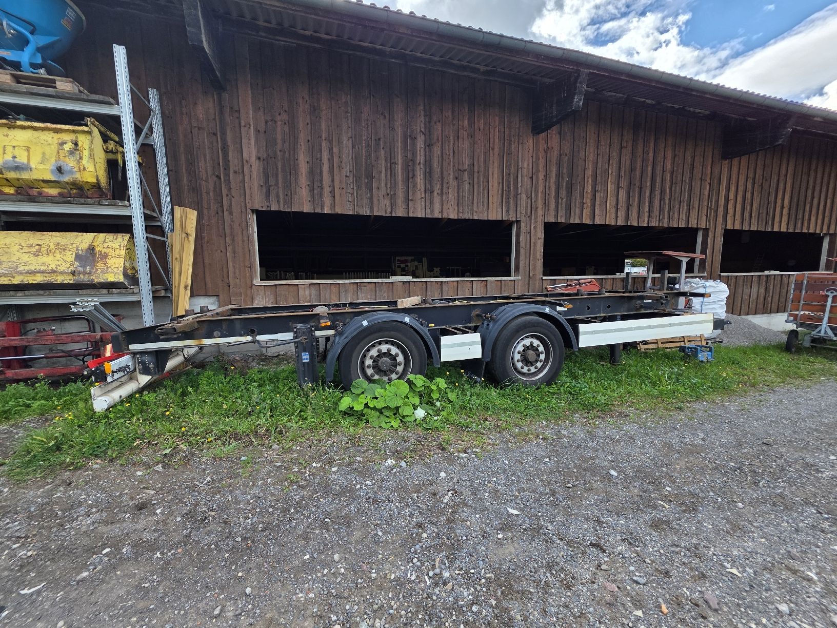 Krone Rimorchi: Anhänger mit Containerverschluss – Usato da Volketswil venduto da bre-na.tr 1