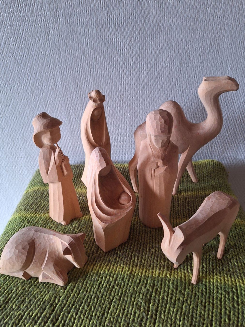 Statuette: Krippenfiguren Robert Hess1960 ,orig.Schweizer Kunsthandwerk – Usato da Dornach venduto da majo8689 1