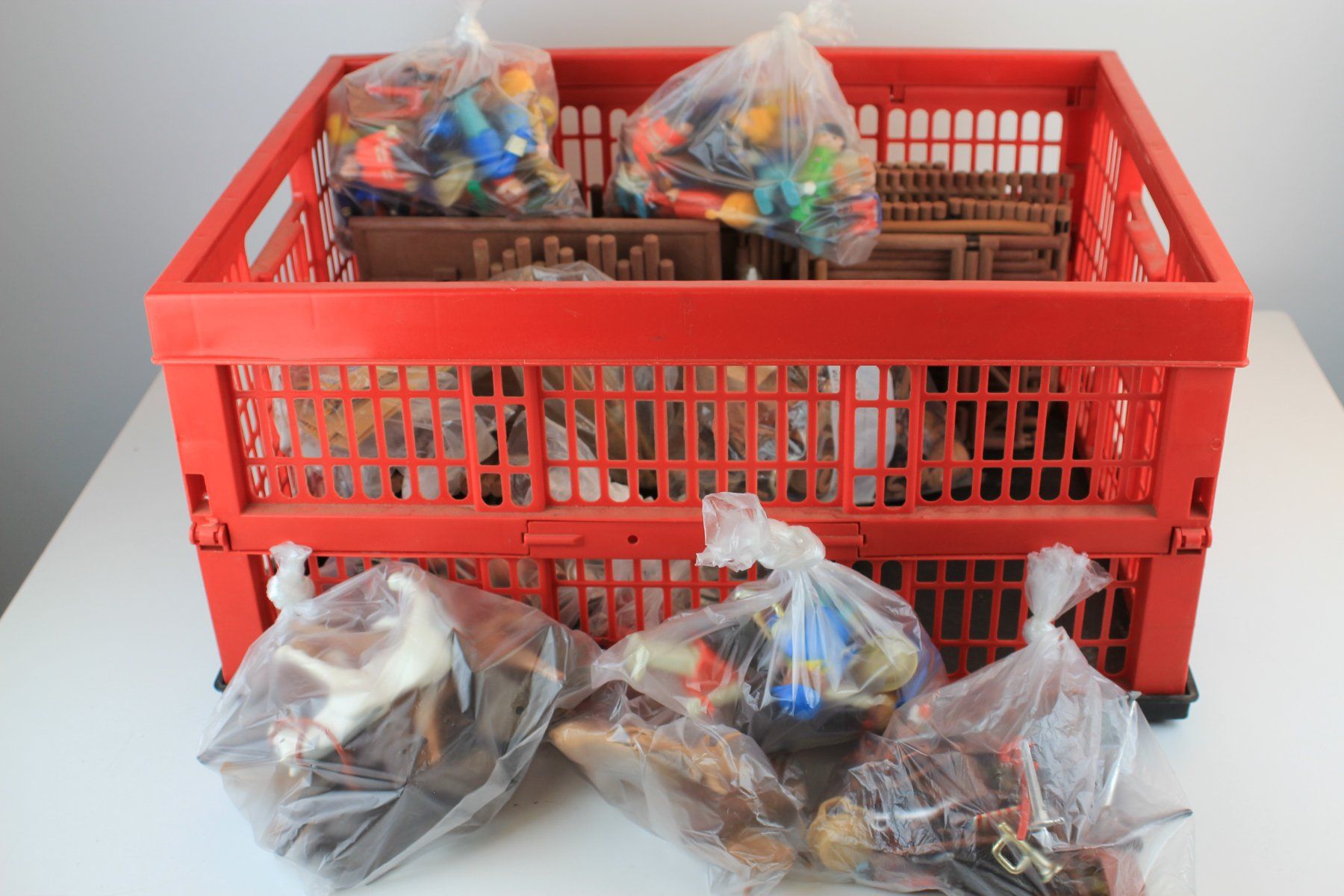 Playmobil Giocattoli: Playmobil grosses Konvolut – Usato da Basel venduto da IRMAundFRED 4
