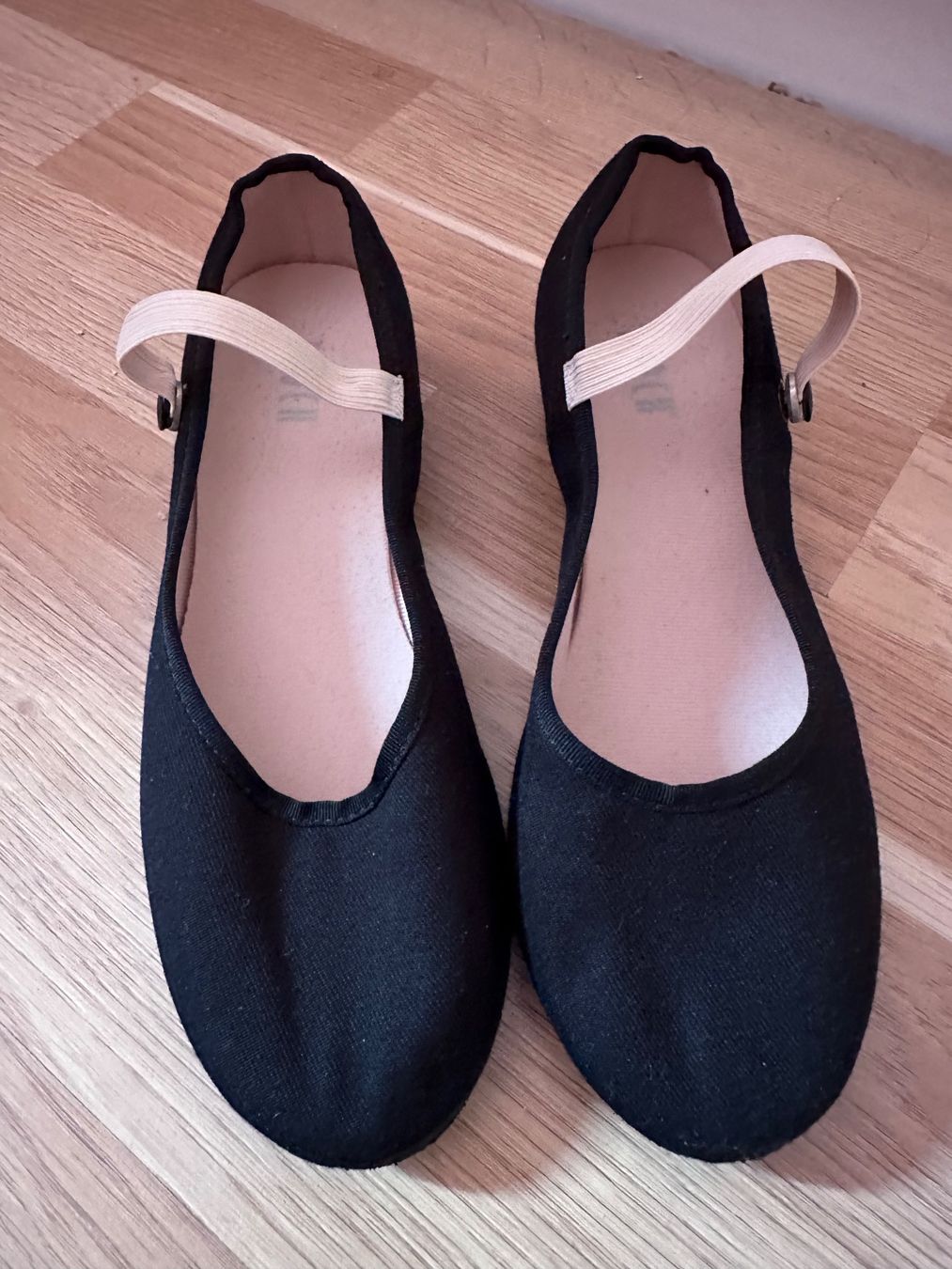 Scarpe per ragazze: Charakterschuhe 2 UK 21 cm. – Usato da Meilen venduto da Ekagar