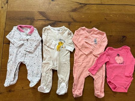 Baby Strampler & Body – Größe 62–68, 4-teilig, guter Zustand