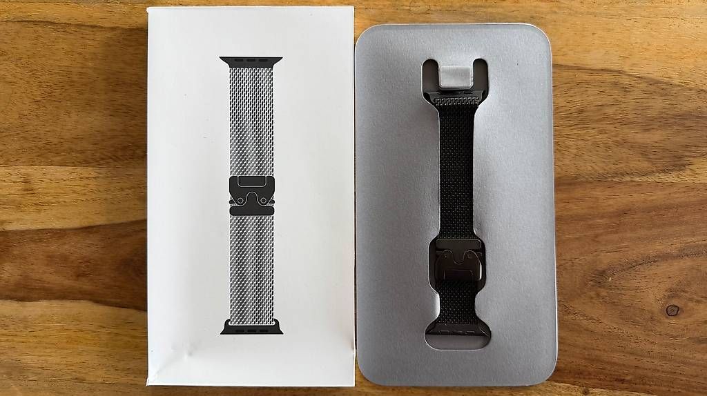 Bracciali & Braccialetti: Original Apple Black Titanium Milanese Loop M ungetragen OVP – Usato da Oberrieden venduto da redvolution 1