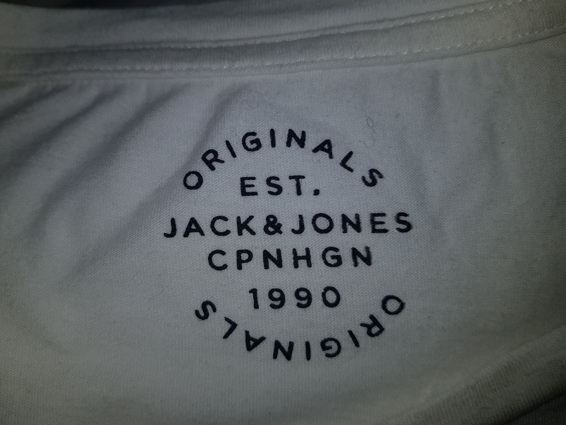 Jack & Jones T-shirt: JACK & JONES T-Shirt taille / Grosse L – Usato da Cossonay-ville venduto da Super-Price-Quality 9