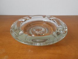Eleganter Vintage Aschenbecher aus geschliffenem Glas