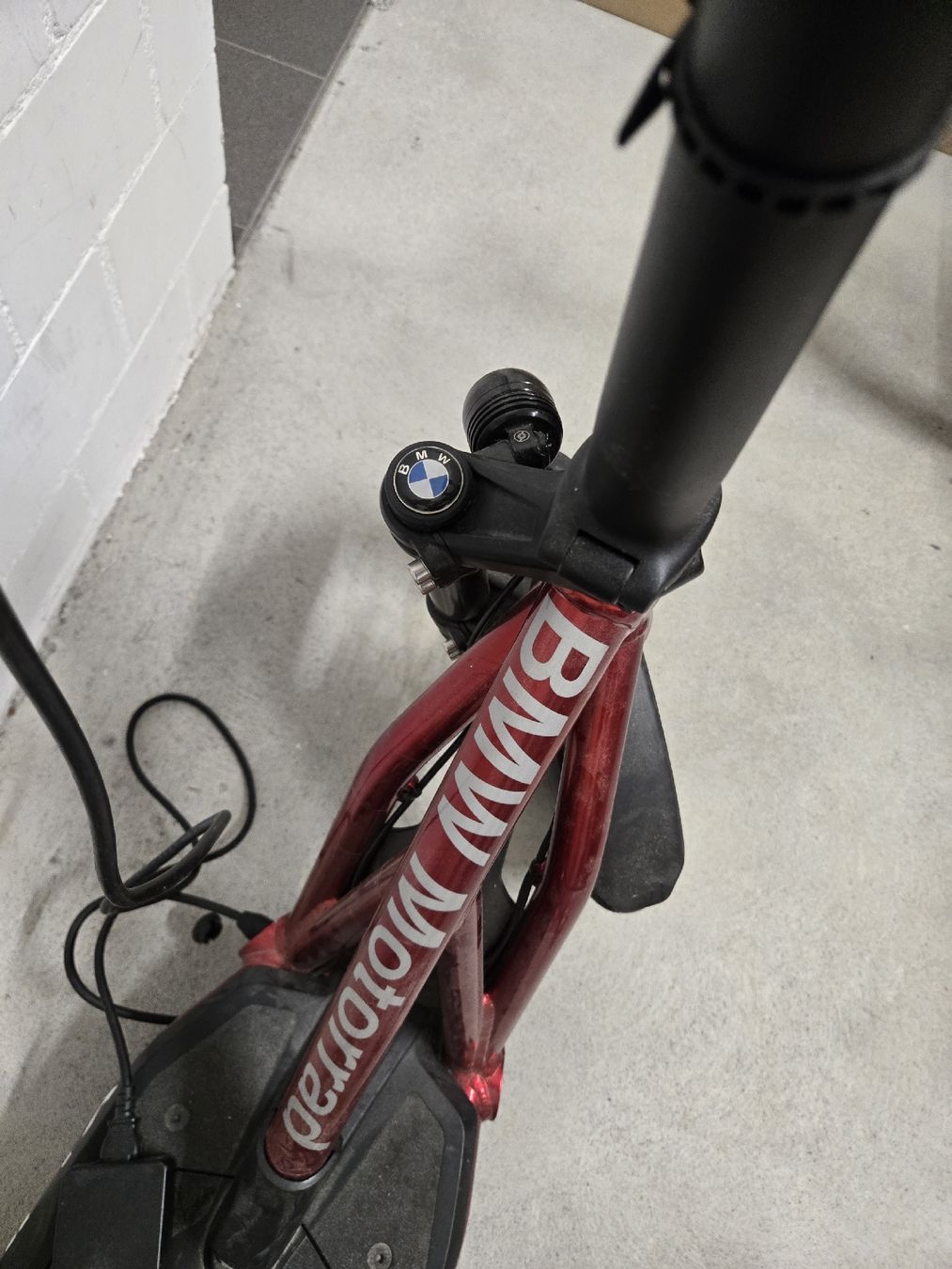 Kickboard: BMW X2 City E-scooter – Usato da Fällanden venduto da noa_mh8y 2