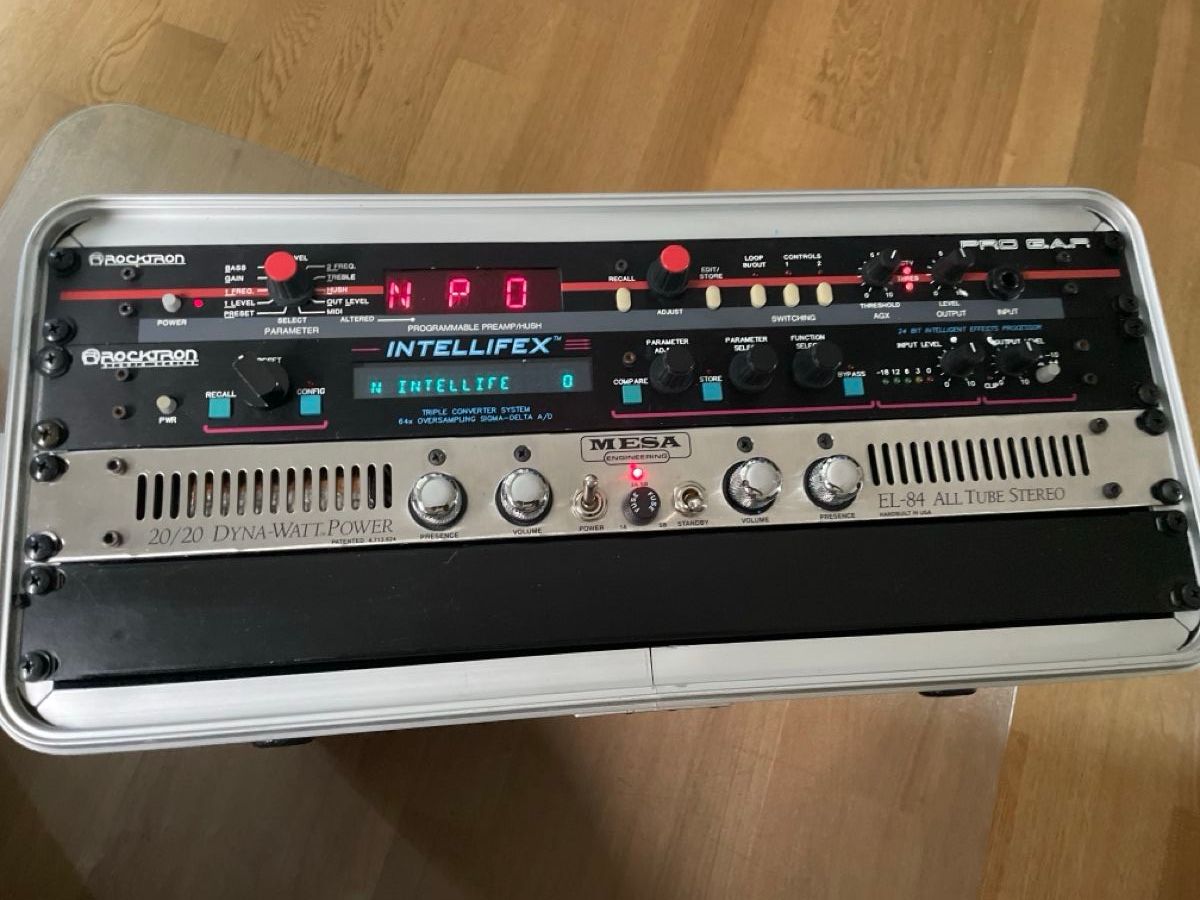 Musikinstrumente: MESA Boogie 2020 Rock Rack – Gebraucht aus Riehen von ose58