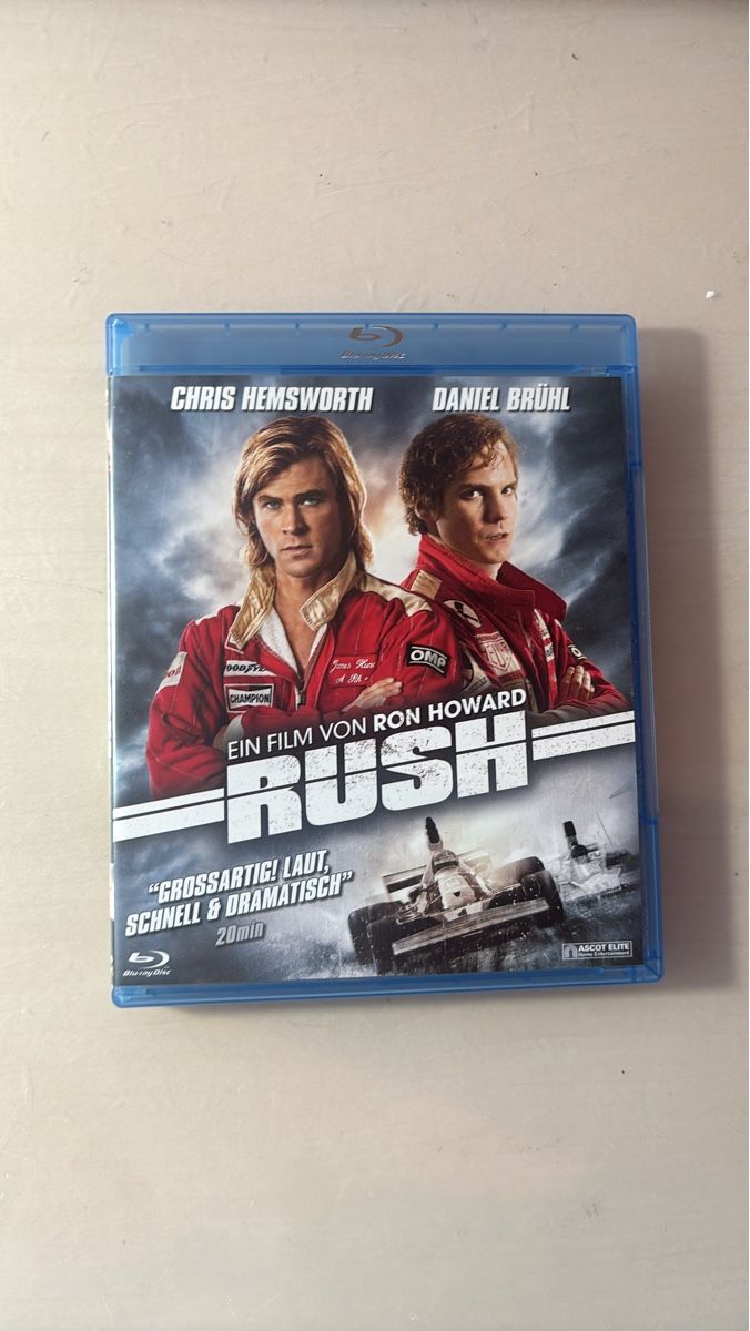 Tutti i DVDs: Blu-ray "Rush" Film mit Chris Hemsworth & Daniel Brühl  – Nuovo (secondo la descrizione) da Ruswil venduto da Slivio_