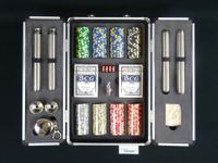 Poker-Set im Aluminiumkoffer von BCG