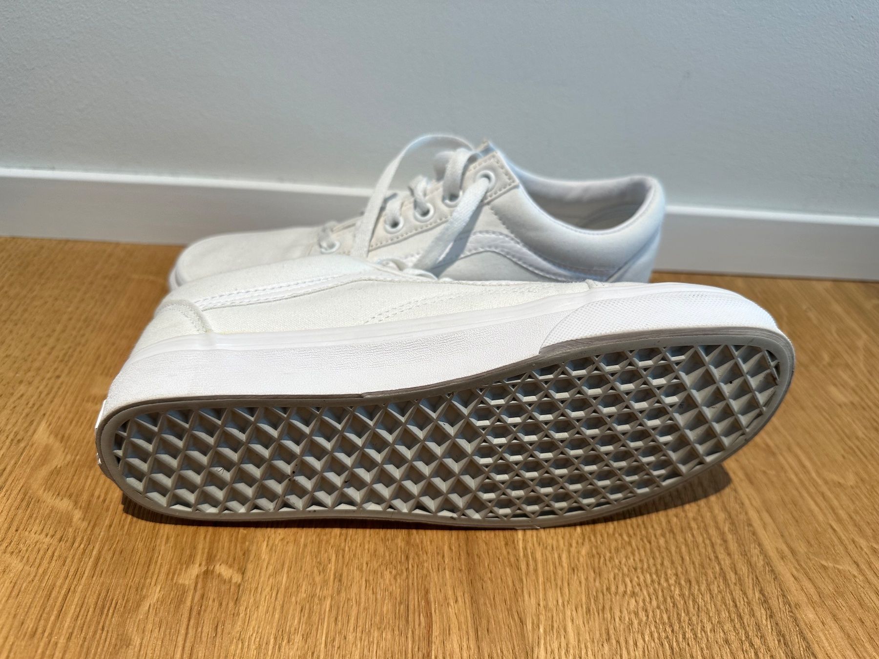 Vans Scarpe da donna: Vans Weiss Grösse 36.5 – Nuovo (secondo la descrizione) da Oberriet SG venduto da Demi_H 3