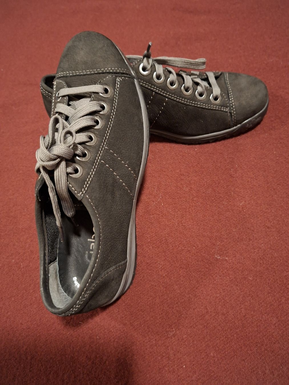 Gabor Scarpe da donna: Gabor Sneaker Gr. 36, schwarzes Leder, neu – Nuovo e nell'imballaggio originale da Wolfhalden venduto da Irma-s-best 1