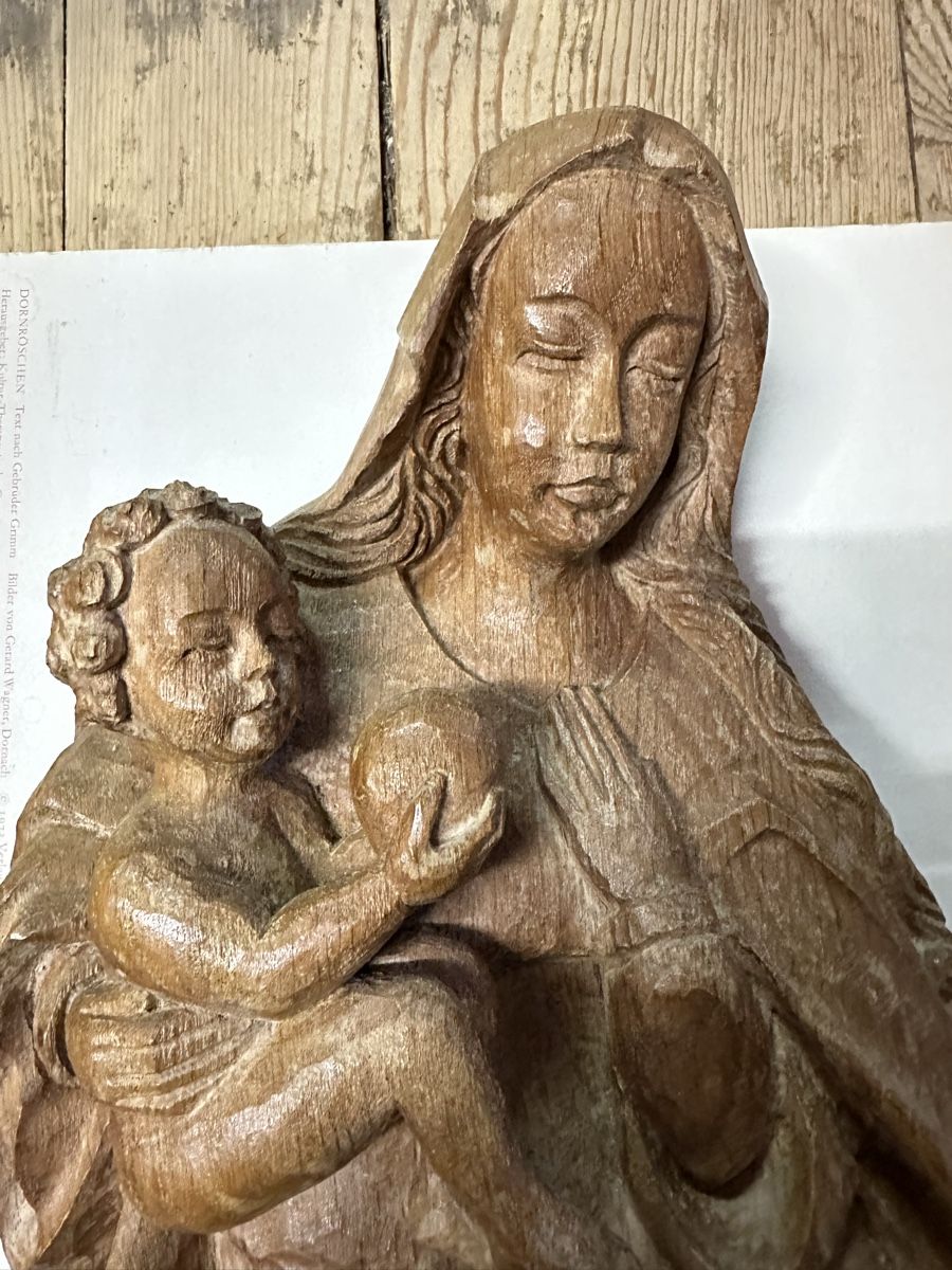Sculture & Statue: Holzskulptur Mutter mit Kind, 25x40cm! – Usato da Schöftland venduto da Astika 2