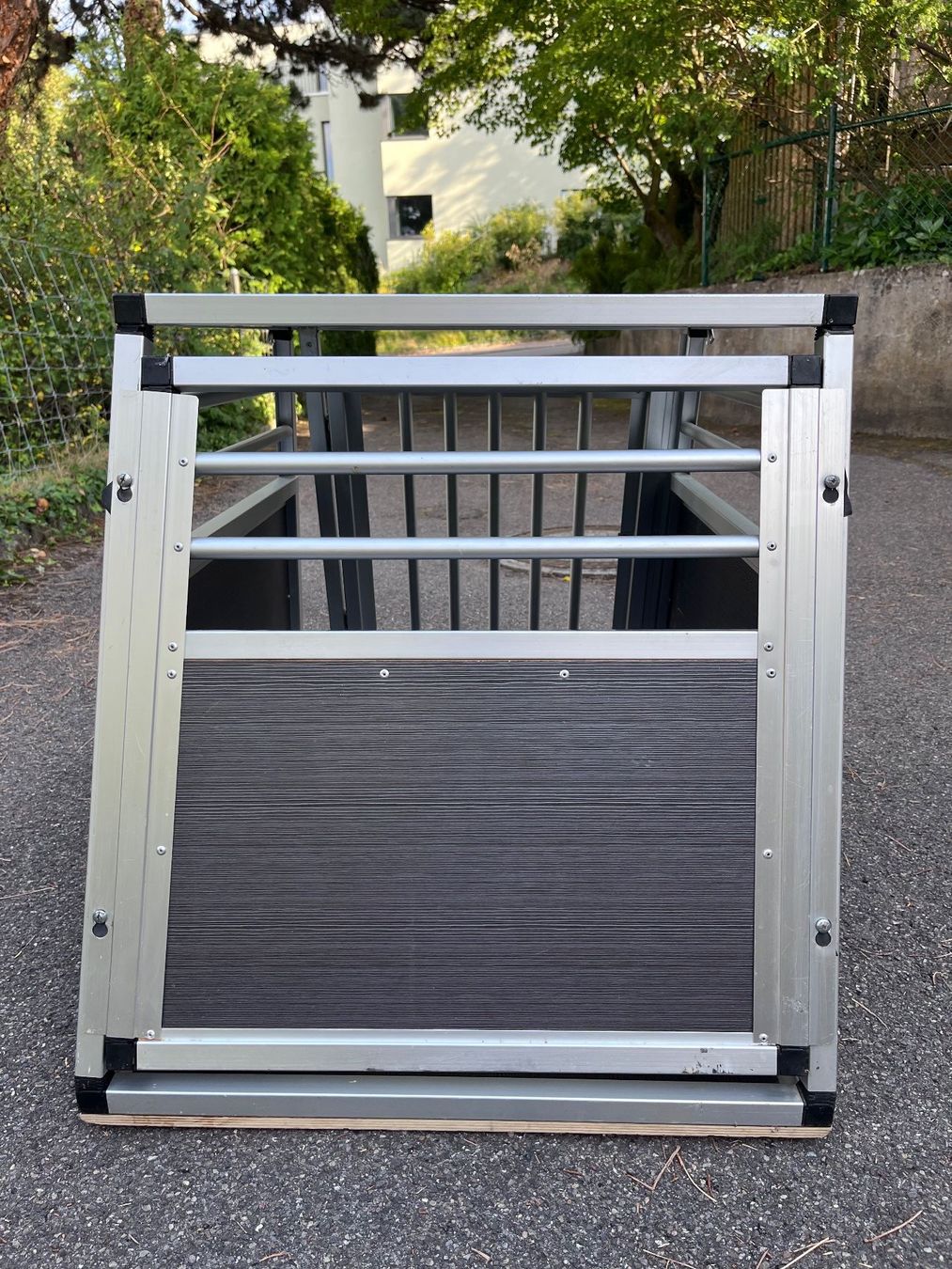 Gabbie, trasporto & Sicurezza: Hunde-Transportbox mit Notausstieg – Usato da Pfaffhausen venduto da jah_k7jw 5