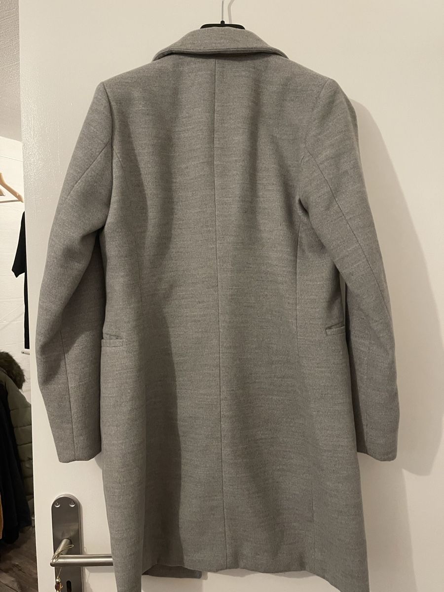 Primark Cappotti: Grauer Wintermantel, Grösse 38 – Usato da Pfeffingen venduto da Twoa