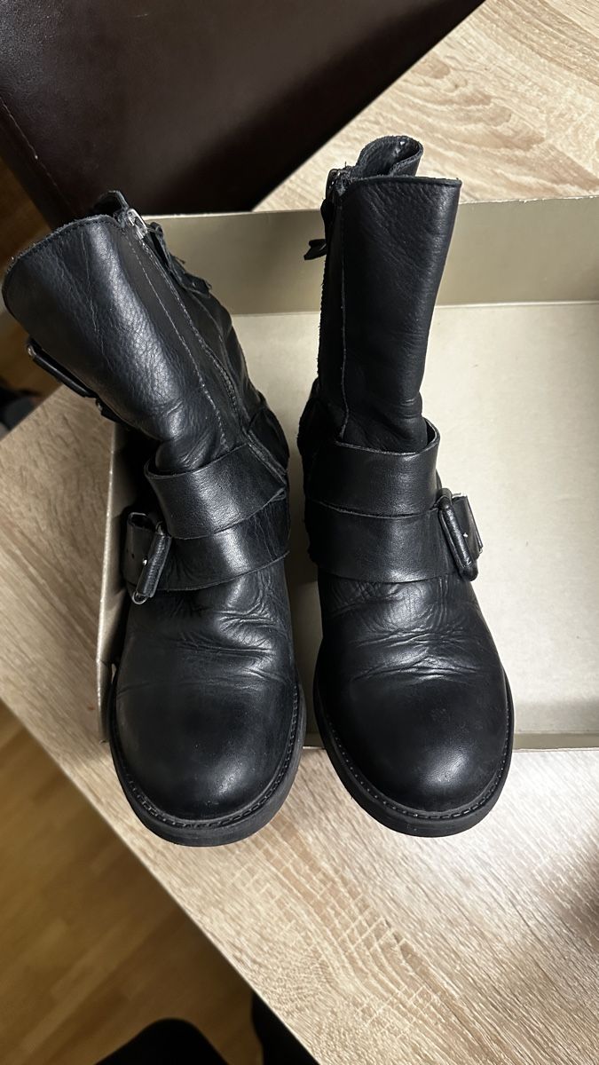 Scarpe da donna: Schicke schwarze Leder-Boots Gr.37 – Usato da Winterthur venduto da -BeHappy24- 3