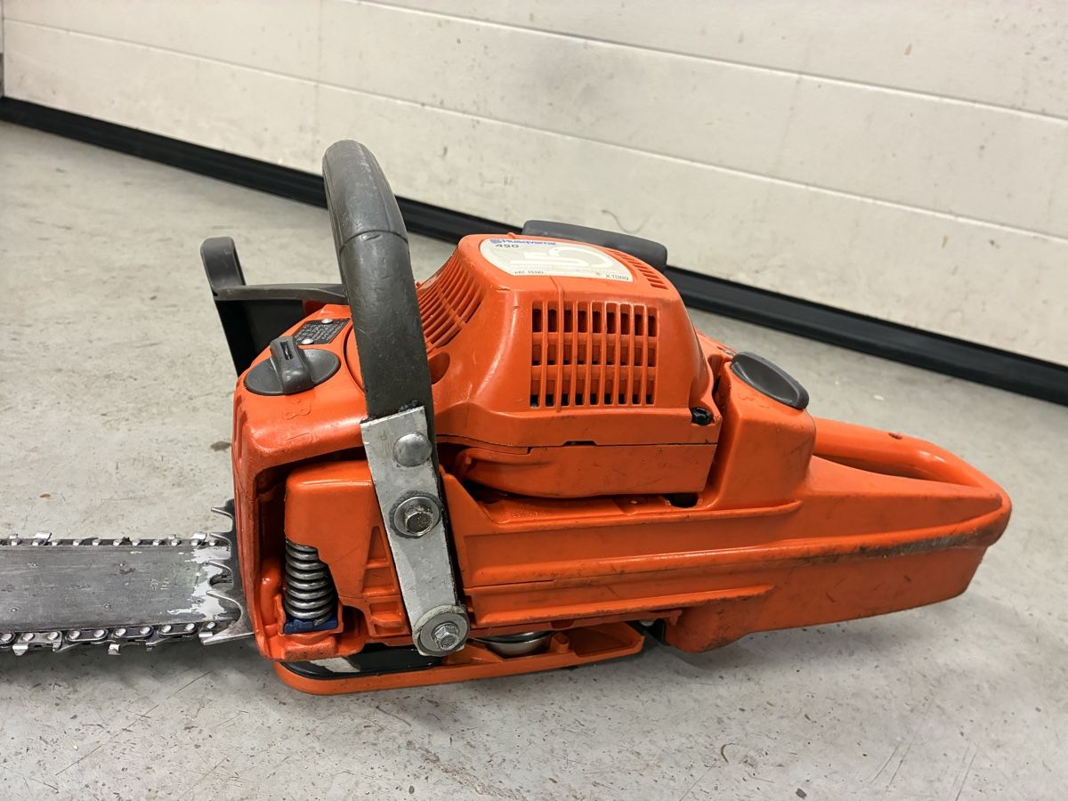 Husqvarna Seghe: Husquarna 450 – Usato da Rüderswil venduto da Avant530 5