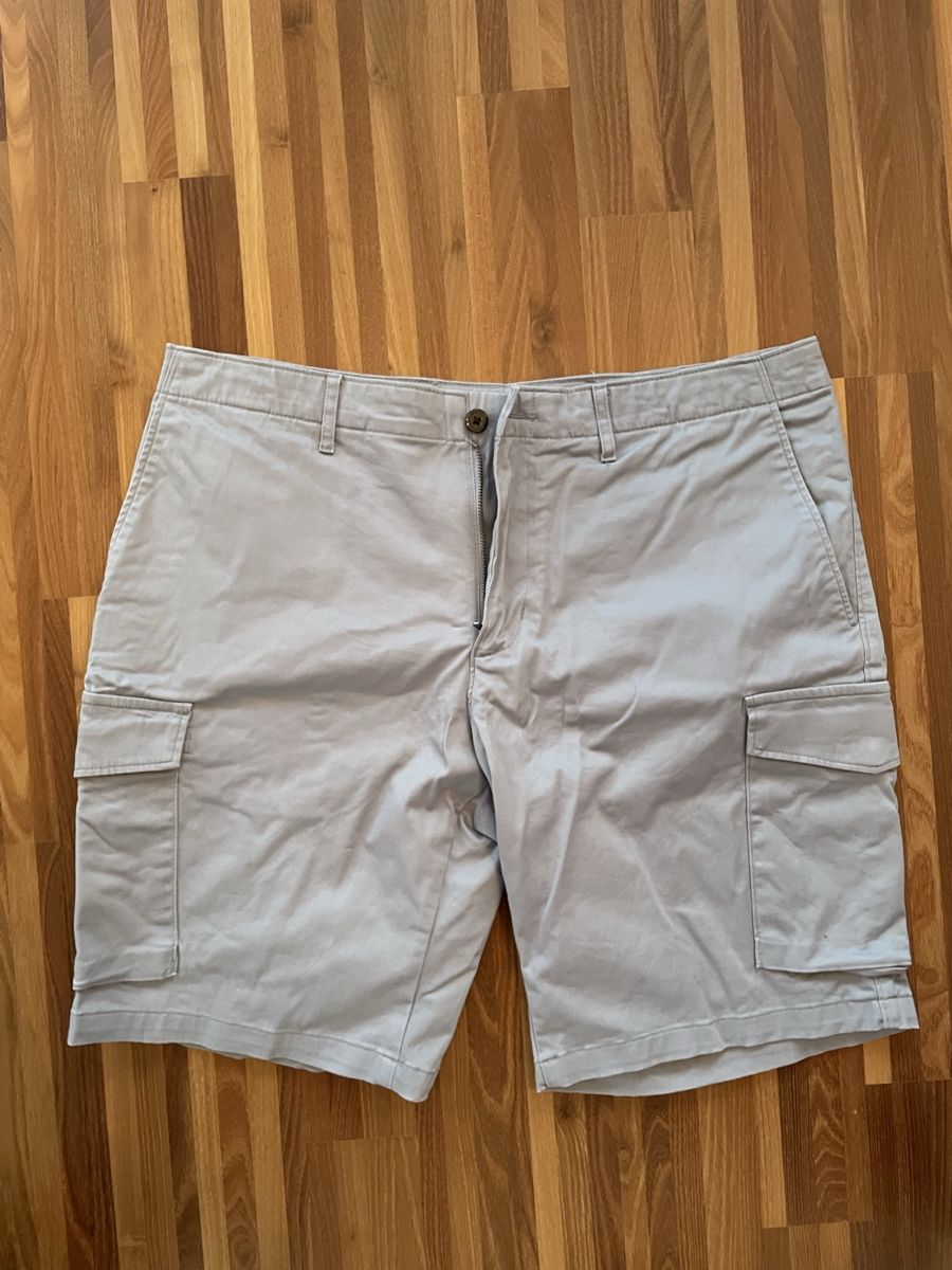 Tommy Hilfiger Pantaloni: Tommy Hilfiger Cargoshorts, Grösse 34 – Usato da Oberwil BL venduto da P-King