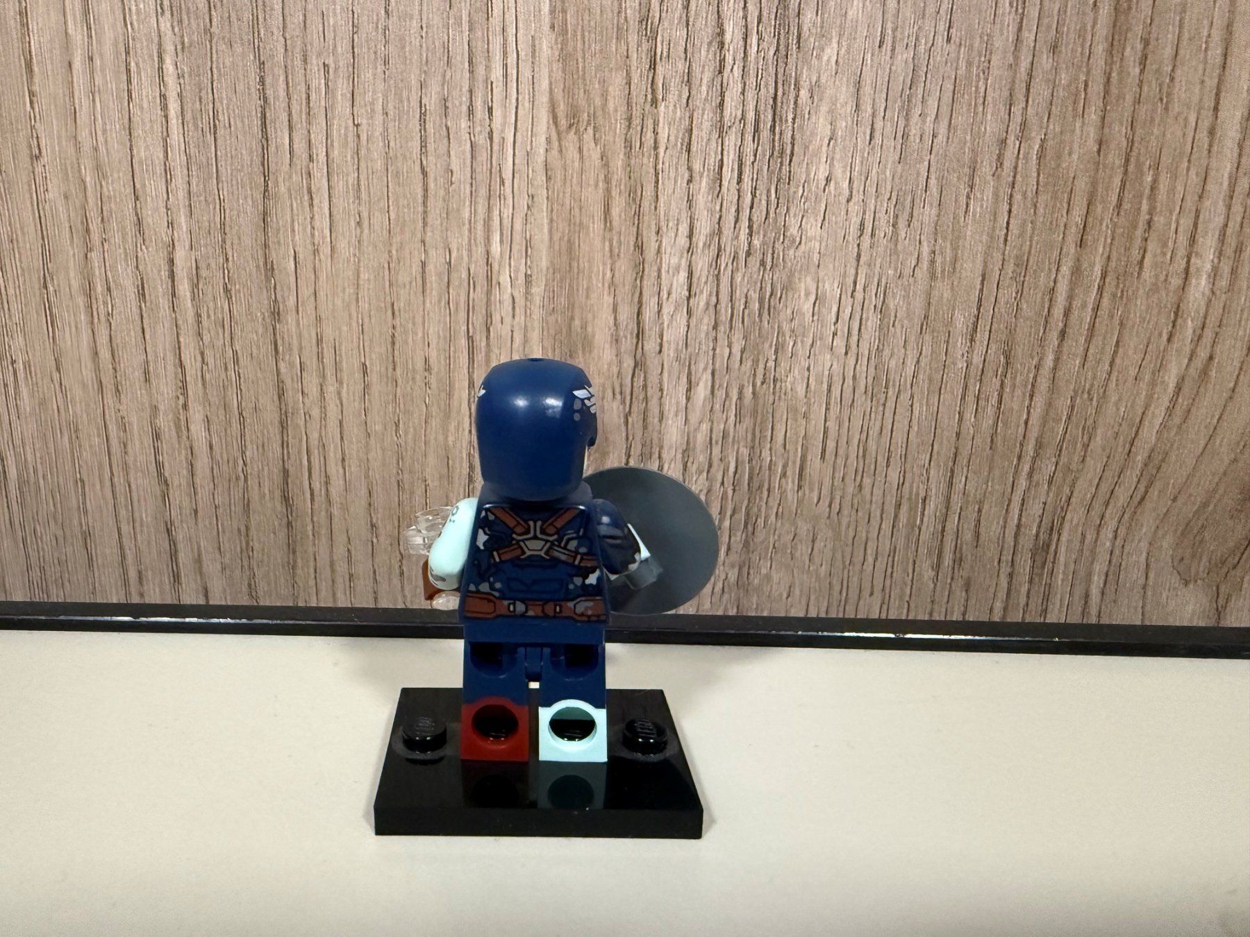 Lego Spielzeuge: Minifigure Zombie Captain America – Gebraucht aus Chiggiogna von TheLegend88 1