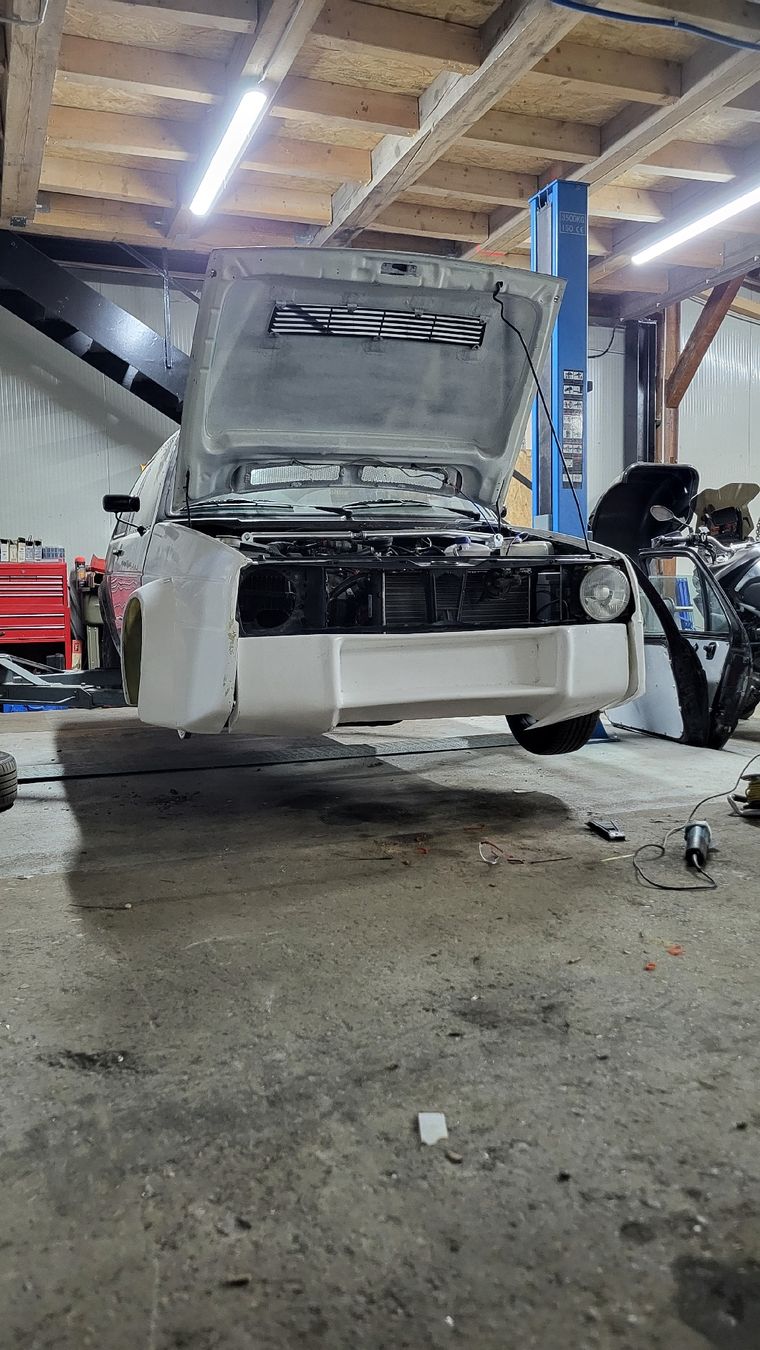 VW Automobili: Golf 2 Track day /F2000 – Usato da Dorénaz venduto da sic_w2bz