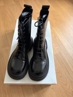 Boots black size 39 platform lug sole excellent condition