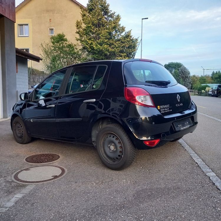 Renault Automobili: Renault Clio 1.2 neu ab MFK – Usato da Bözen venduto da Nick730 3