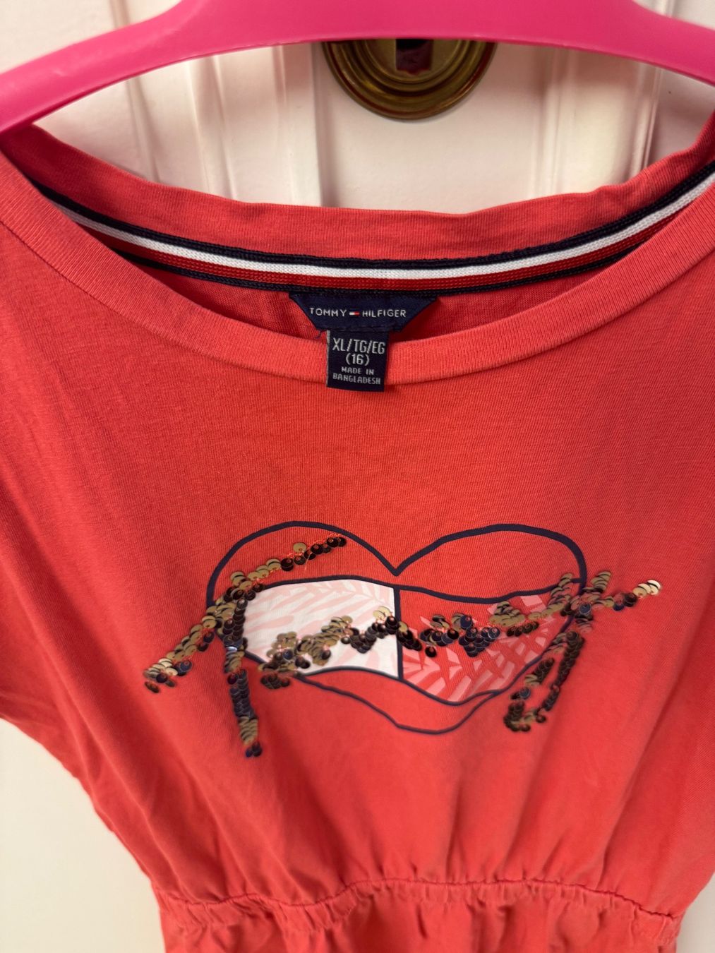 Tommy Hilfiger Kleider & Röcke: Robe Tommy Hilfiger T16 ans – Gebraucht aus Conches von chn_hgl6 2