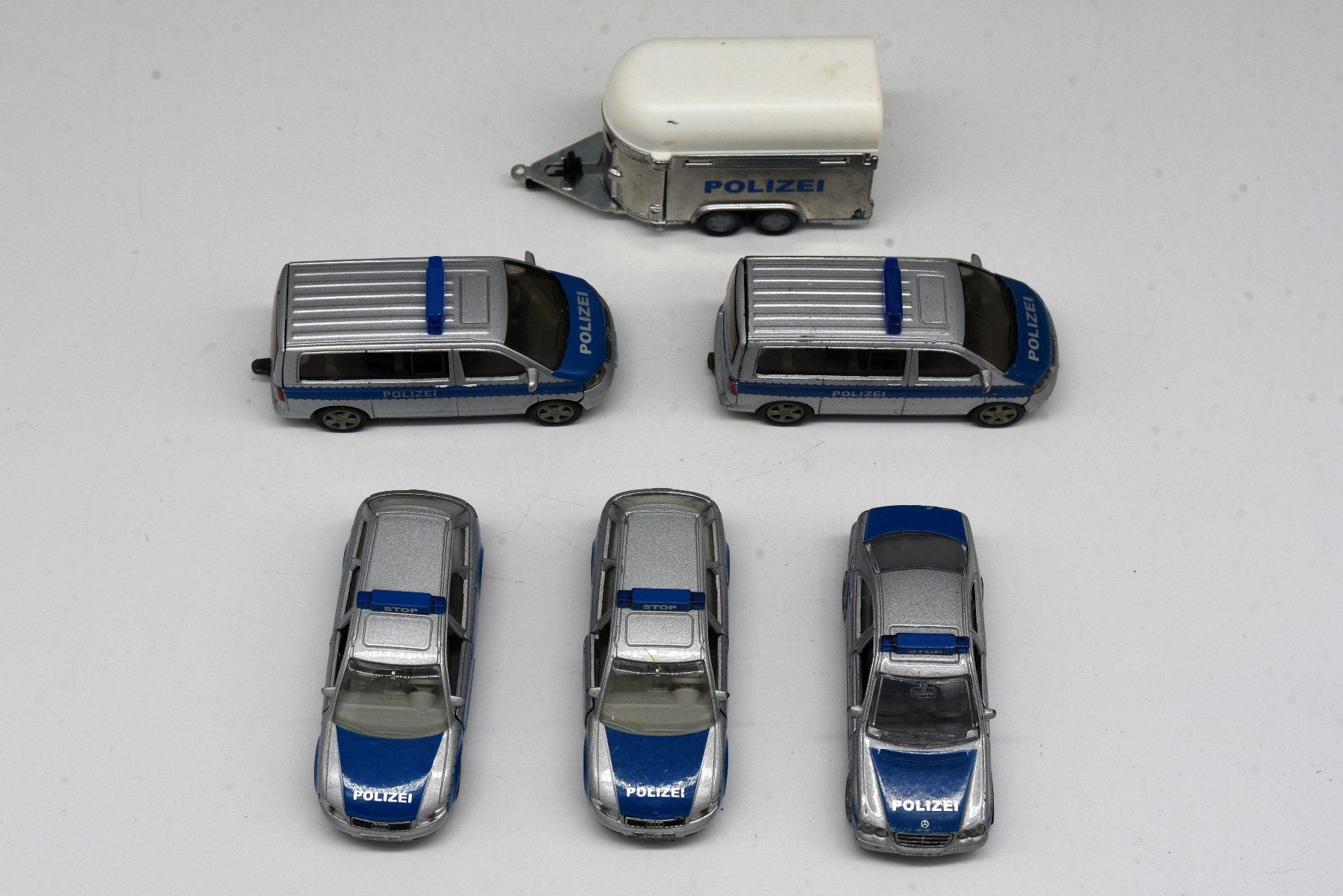 Siku Modellini d'auto: Siku Polizei Stop grau/blau – Usato da Ostermundigen venduto da archeopteryx 4