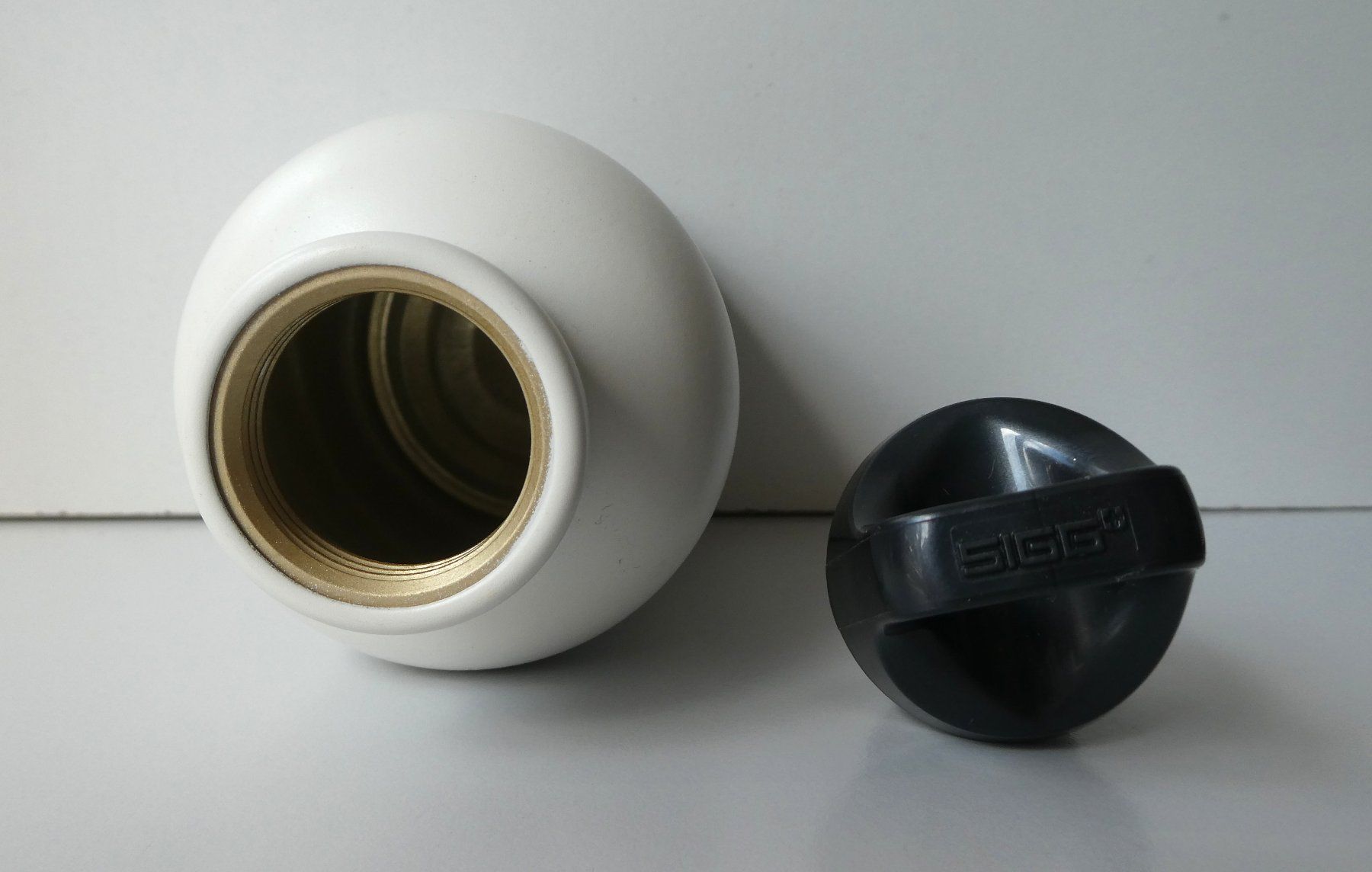 Sigg Borracce & Thermos: SIGG Flasche Bottle Schweizer Regel No.12 Berge – Nuovo (secondo la descrizione) da Frauenfeld venduto da Astra13 5