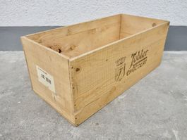 alte Holzkiste Kiste TOBLER CHOCOLAT BERNE SUISSE