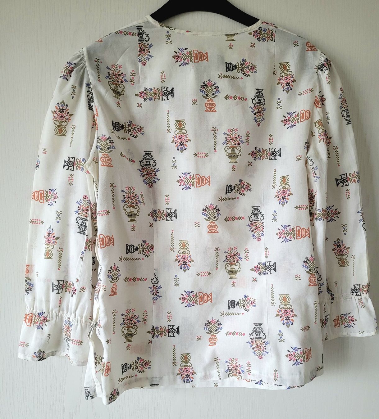 Camicette: Frühlingshafte Vintage-Bluse im Folk-Look – Usato da Oberuzwil venduto da rtr_wp6m 1