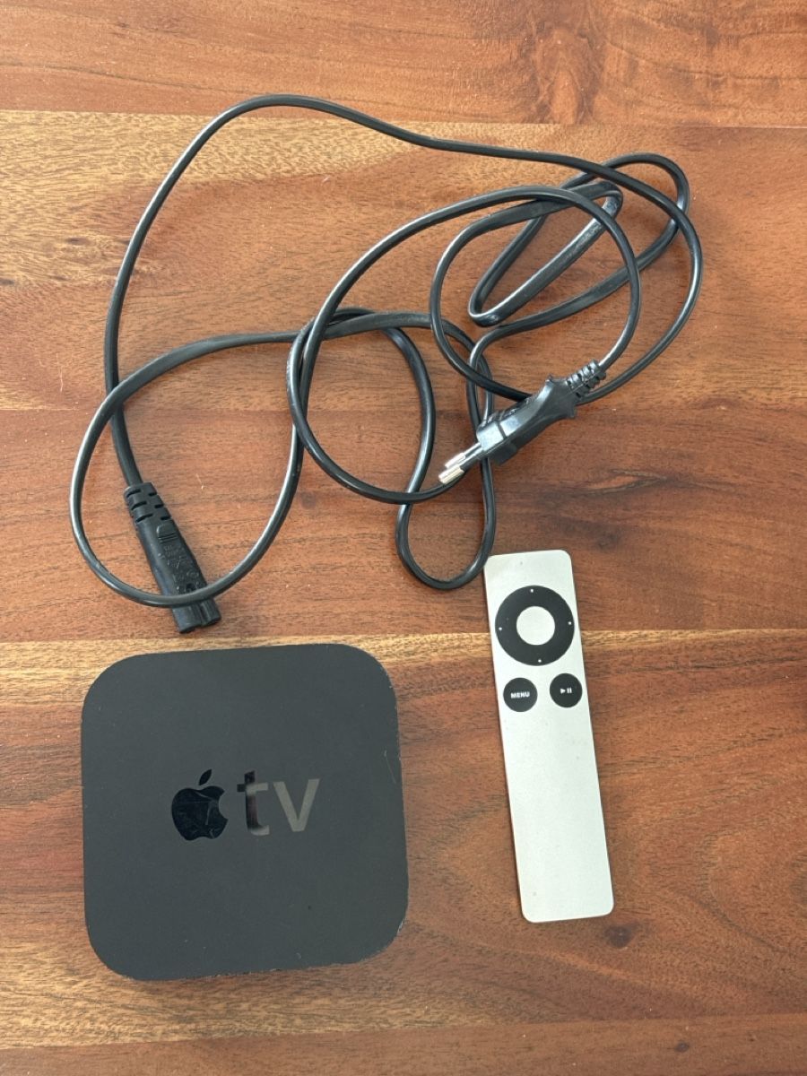 Apple Multimediaplayer & Streamer: Apple TV 3. Gen A1469 – Gebraucht aus Herrliberg von Joy_Strehler 2