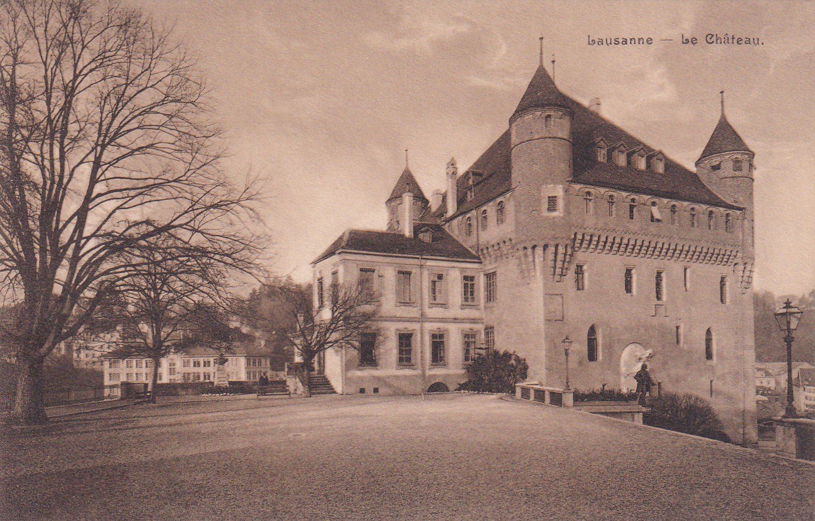 Cartoline postali: Lausanne - Le Château N° 516 – Usato da Cormoret venduto da Pascalll2001