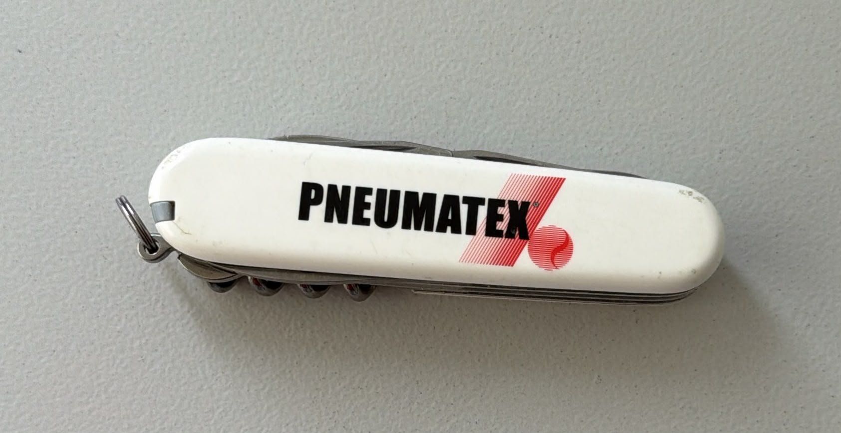 Victorinox Taschenmesser: VICTORINOX SACKMESSER PNEUMATEX – Gebraucht aus Zürich von Frei-Occasionen 2
