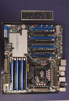 Asus Motherboard mit Wasserkühlung akzeptabler Zustand