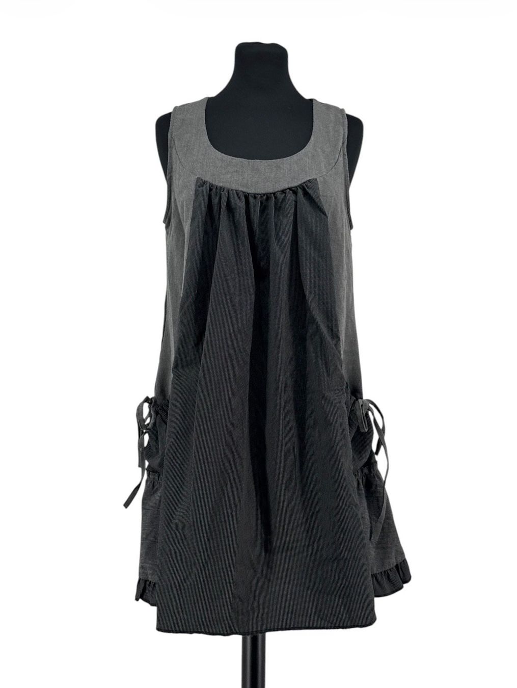 Vestiti: 00's DRIVER Robe Cargo Pinstripes Gris, Poches À Rubans, M – Usato da Lausanne venduto da PlusValue_Lausanne 5